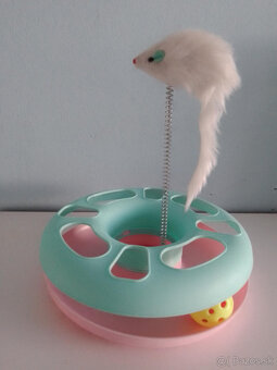 Predám 7- dielny set pre mačky vrátane "hracieho centra". - 10