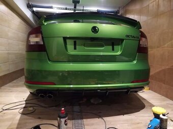 Škoda znaky nápis čierny logo znak - 10