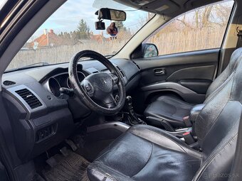 Peugeot 4007 2.2 HDI 4x4 (SUV) - 10