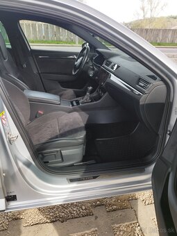 Škoda Superb Sportline Combi 2.0tdi - 10
