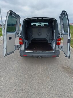 Predám dodávku vw transporter T5 77kw 1.9 tdi - 10