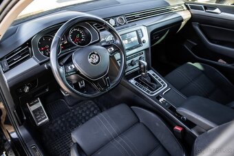 Volkswagen Passat Alltrack 2.0 TDI SCR 4Motion DSG, 2017 - 10