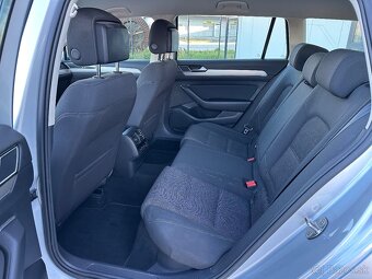 Rezervovaný Volkswagen Passat Variant 2.0 TDI Business DSG - 10