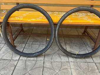MTB plaste Bontrager XR2 29x2.00 - 10