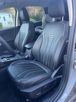 Ford Kuga 2,5 PHEV Vignale - 10