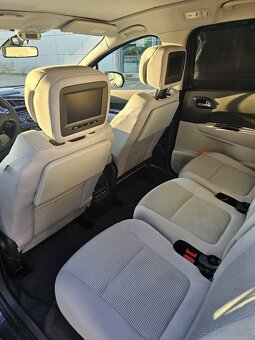 Peugeot 5008 - 10