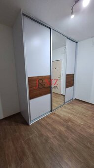 2 izbový byt 65 m2, kompletná rekonštrukcia, Tlmače-Lipník ( - 10