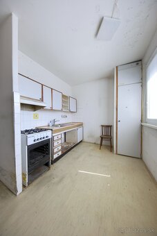 Predaj 3 izbový byt, Pri kríži, Bratislava - Dúbravka - 10