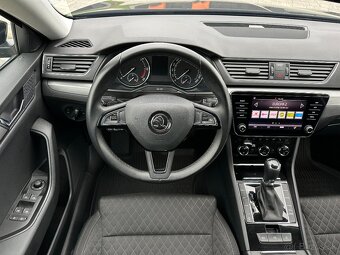 Škoda Superb Combi 2.0 TDi DSG, r.v.: 2019 - 10