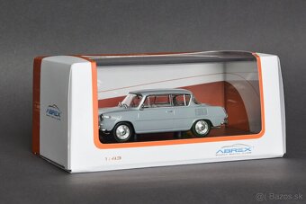 Modely áut 1:43 - 10