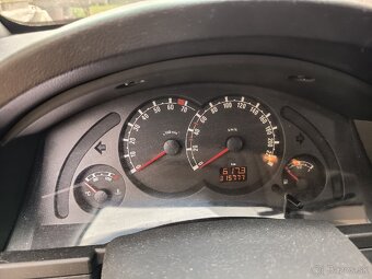 Opel Meriva 1,4 benzín 66kW - 10