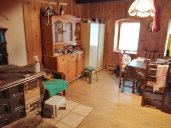 Predám  usadlosť na polosamote - 10