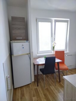 Prenájom - 2-izbový byt v Prievidzi - 10