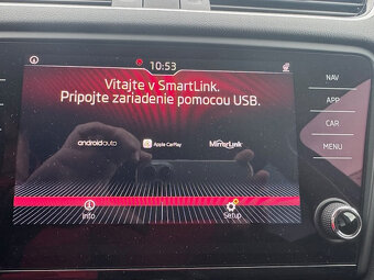 Škoda Octavia Combi 2.0 TDI Scout DSG 4x4 - 10