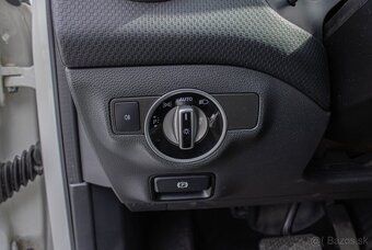 Mercedes-Benz A180 1.6 2015 - 10