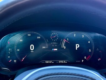 BMW 520d xDrive Touring M Sport - 10