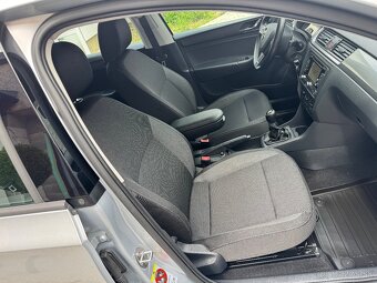 ŠKODA RAPID SPACEBACK 1.6 TDI 66KW - 10