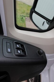 Fiat Ducato, 2,3 JTD L4H2 Maxi + klima 44 000km 1.maj ČR - 10