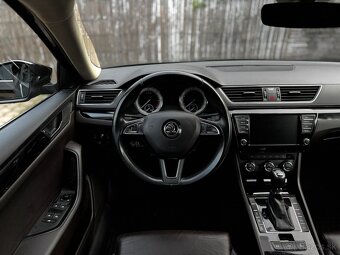 Škoda Superb 3 L&K 2.0TDI DSG 4x4 MATRIX 140kw 2017 - 10