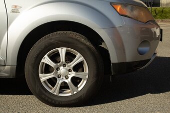 Mitsubishi Outlander 2.0 DI-D 4x4 103 kW, 2009 - 10