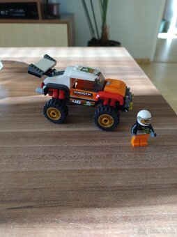 Predám zbierku lega - 10