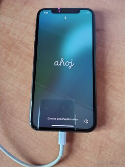 iPhone XS 64 GB – 120 € (dohoda možná)
 - 10