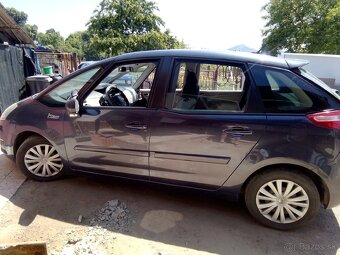 Auta - 10