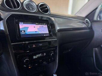 Suzuki Vitara 1.6 Benzín PREMIUM 4x4/ 2017 / Slovák - 10