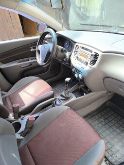 Kia Rio 1.4 71kW - 10