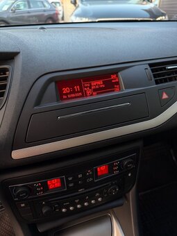 Citroën C5 2.0HDi 16V 1.MAJITEĽ kupované v SR - 10