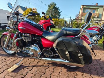 Triumph Thunderbird SE 1600 - 10