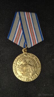 Sovietske vyznamenania medaile - 10