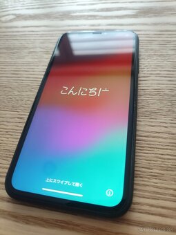 iPhone XR black - super stav v záruke - 10