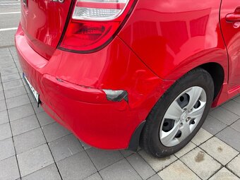 Predám HYUNDAI i30 - 10