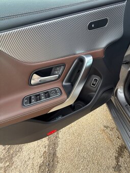 Mercedes-Benz CLA 200-CUPE - 10