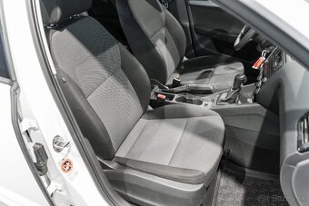 Škoda Octavia 1.6 TDI Active - 10