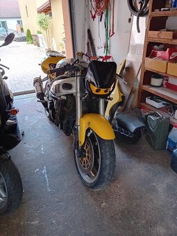 Suzuki gsxr 750 - 10