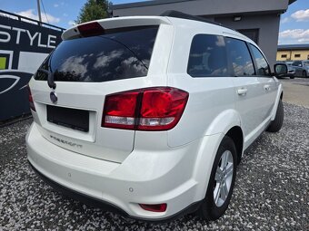 Fiat Freemont 2.0 16V 170k MultiJet Urban 4x4 A/T - 10