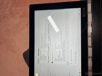 Lenovo Yoga Book 2v1 – dotykový notebook / tablet - 10