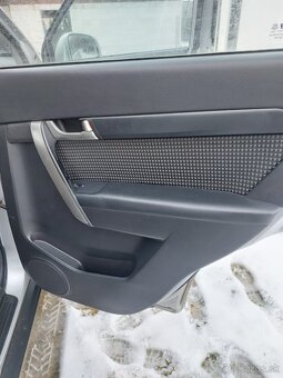 Chevrolet Captiva 2.0 VCDi - 10