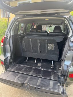 Predám Citroën C-crosser 4x4 - 10