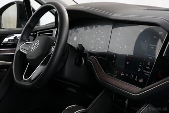 VW Touareg 3.0TDI 170kW 4x4 Vzduch Tažné ACC IQ Matrix 30tkm - 10