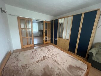 EXKLUZÍVNE PREDAJ: RD Divín; pozemok 593 m2; 125.000 € - 10