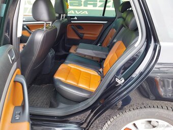 Volkswagen Golf Variant 2.0 TDI Highline DSG - 10