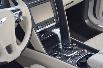 Bentley Continental GTC V8 S - 10