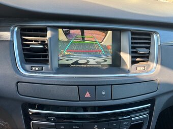 Peugeot 508SW - 10
