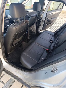 BMW X1 XDRIVE 18D - 10