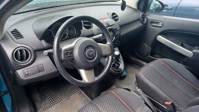 Mazda 2 1.35i rok 2007-13 153.200km - 10