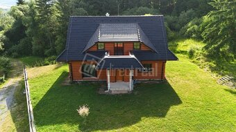 Krásny zrub pri Liptovskej Mare tesne pred dokončením - 10