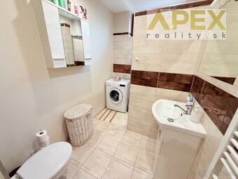 Exkluzívne APEX reality 4i. rodinný dom Posádka, 1581 m2 - 10